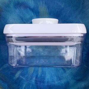 OXO POP Container 0.5qt